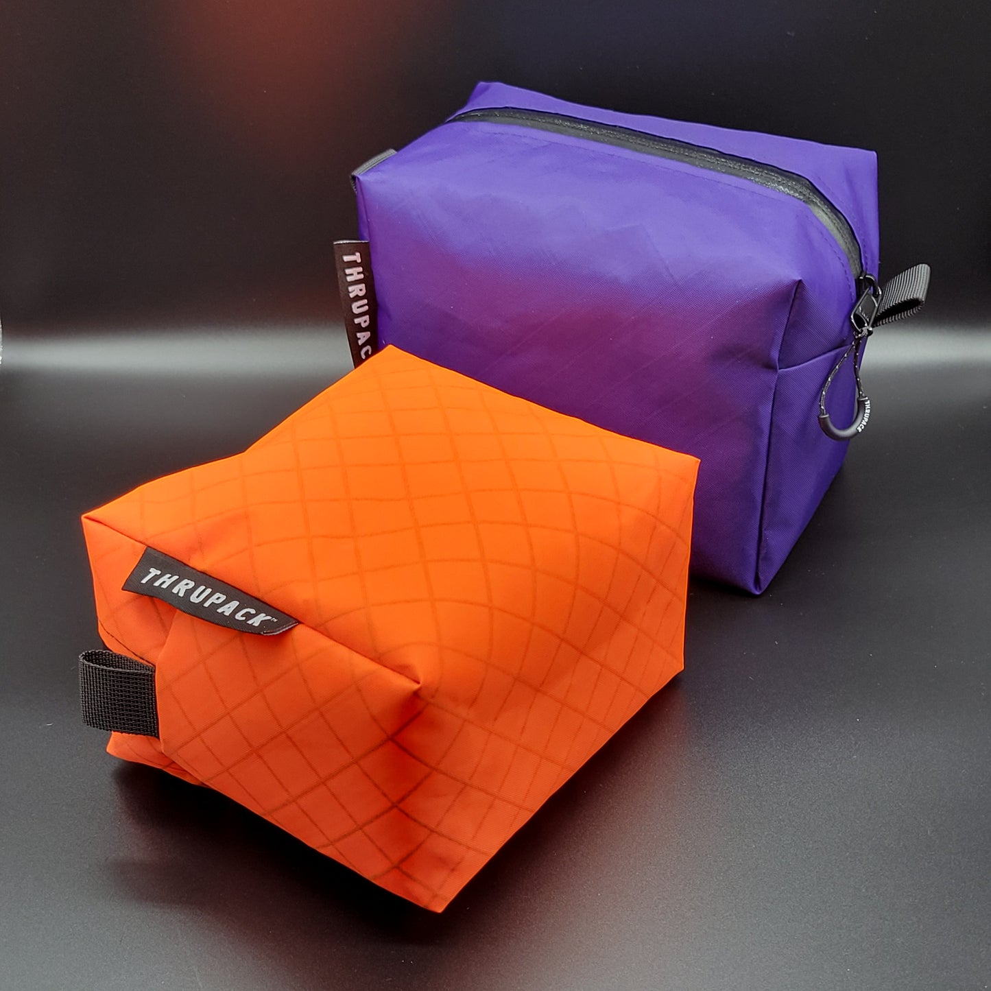 附內袋的 Thrupack™ 積木