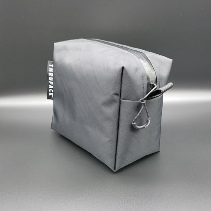 附內袋的 Thrupack™ 積木